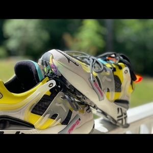 Custom Shoes from Bassos on Instagram